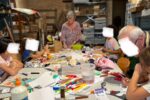Thumbnail for the post titled: Ateliers divertissants pour les petits, visite privilège pour les grands